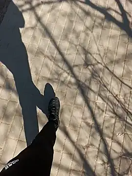 red red00 online show from 22, 3, 2025