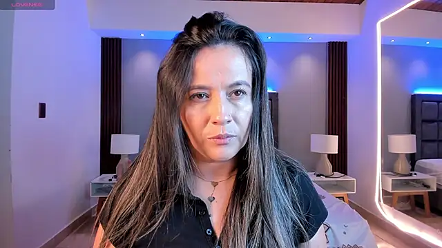 Susann Ross online show from 8, 11, 2025