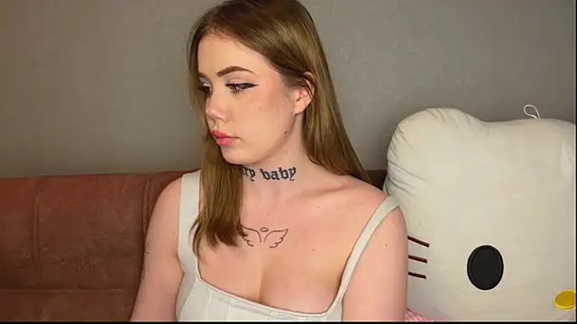 Snapshot of hanna_cry_baby chatting on 3, 2, 2026 hanna cry baby online show from 3, 2, 2026