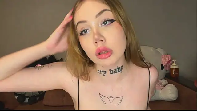 Snapshot of hanna_cry_baby chatting on 10, 2, 2026 hanna cry baby online show from 10, 2, 2026