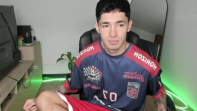 Damon  333 online show from 18, 12, 2025