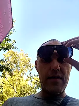 Pineapple04 online show from 22, 9, 2025