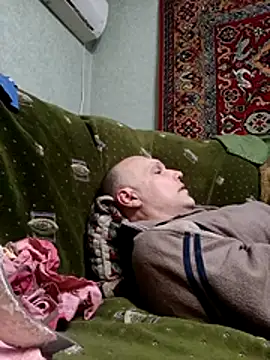 Pineapple04 online show from 22, 4, 2026