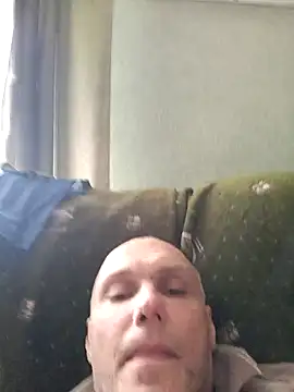 Pineapple04 online show from 23, 4, 2026