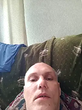 Snapshot of Pineapple04 chatting on 13, 5, 2026 Pineapple04 online show from 13, 5, 2026