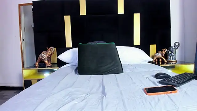 Ethan  Walker online show from 17, 3, 2025