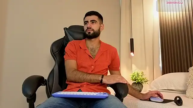 Ethan  Walker online show from 22, 4, 2026