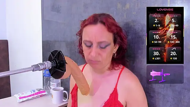 Issys milf online show from 24, 4, 2026