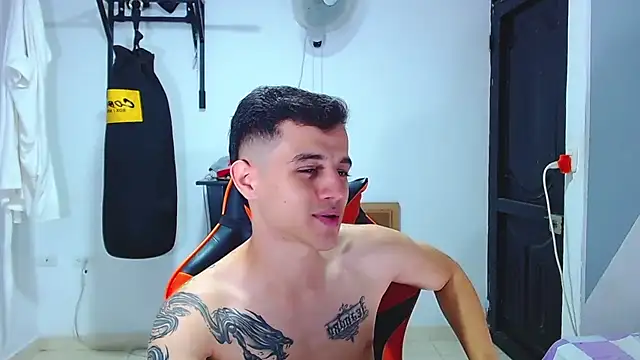 ADAM HOT online show from 10, 7, 2026