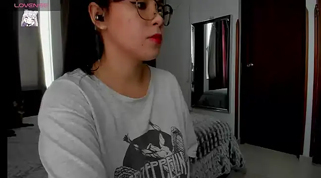 Snapshot of HARLEYNAPIER chatting on 24, 2, 2025 HARLEYNAPIER online show from 24, 2, 2025