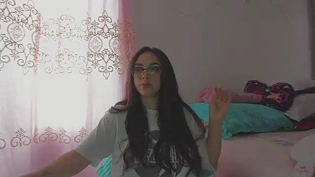 Snapshot of HARLEYNAPIER chatting on 19, 1, 2026 HARLEYNAPIER online show from 19, 1, 2026