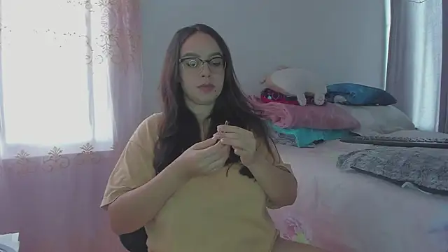 Snapshot of HARLEYNAPIER chatting on 8, 2, 2026 HARLEYNAPIER online show from 8, 2, 2026