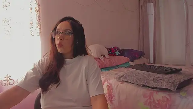 Snapshot of HARLEYNAPIER chatting on 23, 2, 2026 HARLEYNAPIER online show from 23, 2, 2026