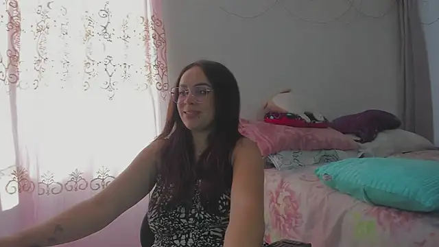 Snapshot of HARLEYNAPIER chatting on 12, 3, 2026 HARLEYNAPIER online show from 12, 3, 2026