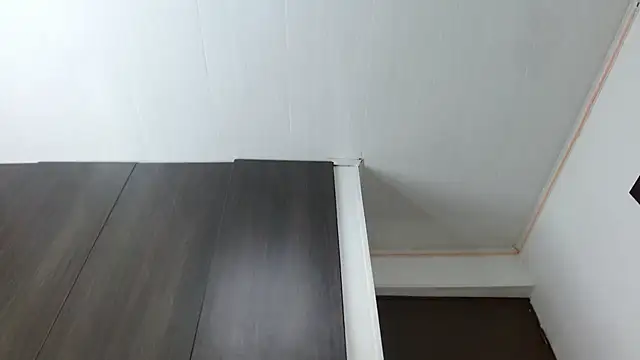 Hendry  online show from 13, 1, 2025