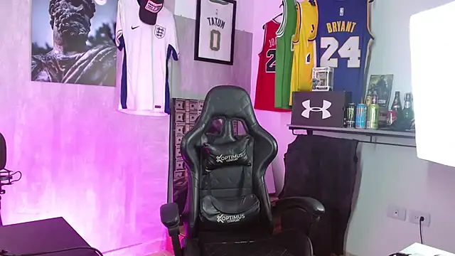 Hendry  online show from 17, 12, 2025