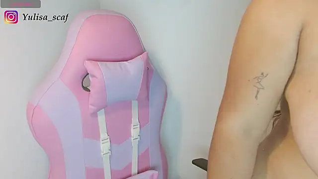 yulissa18 online show from 11, 6, 2026