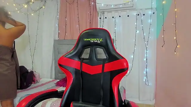 valentina 0  online show from 14, 3, 2025