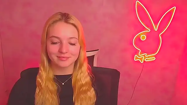 Milka kiss  online show from 2, 3, 2025