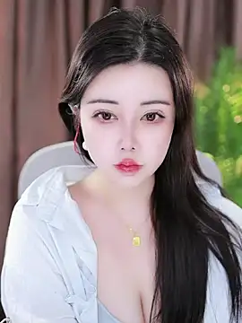 Qiaoqiao  online show from 25, 1, 2025