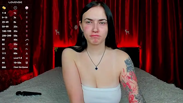 Witch Lady online show from 14, 12, 2025