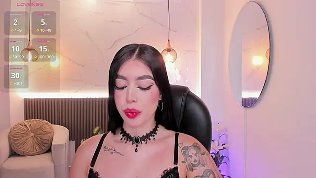 zoee jackson online show from 18, 7, 2026