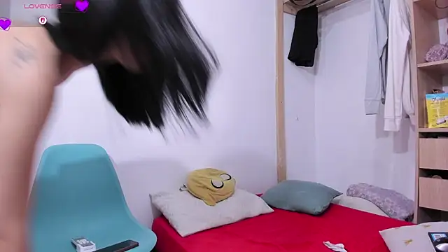 Snapshot of LilitRobins chatting on 13, 1, 2026 LilitRobins online show from 13, 1, 2026