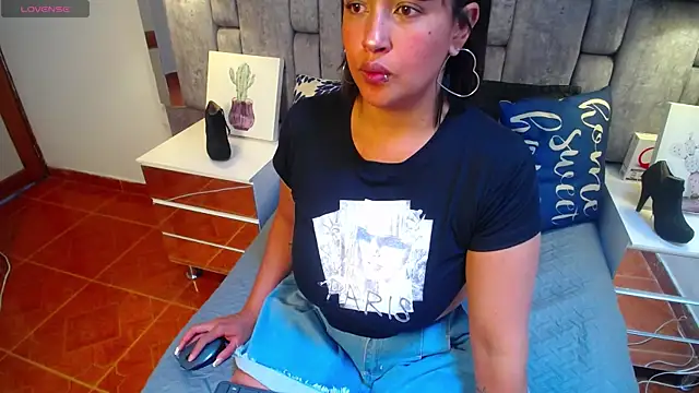 MirandaDream2 online show from 9, 3, 2025