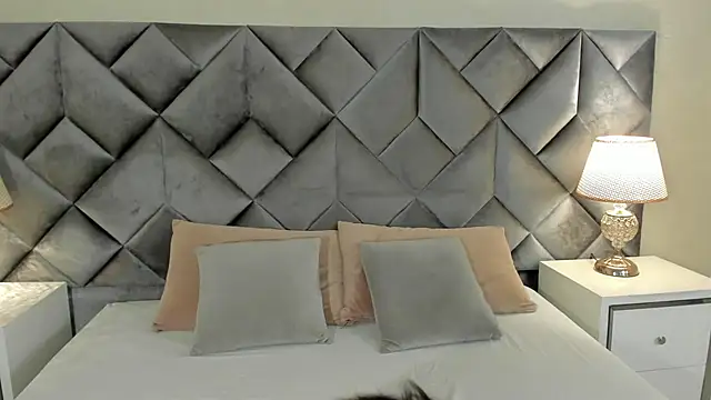 Luisa0110 online show from 11, 9, 2025