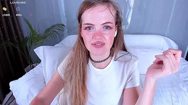 CutieEllie online show from 9, 3, 2026