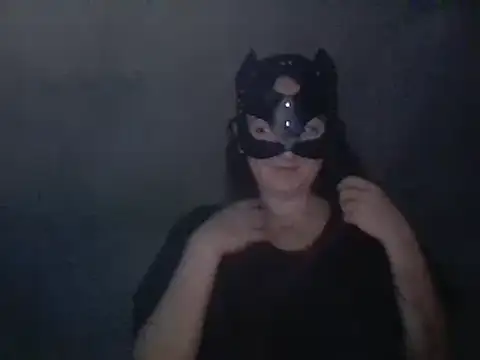 Snapshot of MaxWellas6 chatting on 16, 12, 2025 MaxWellas6 online show from 16, 12, 2025