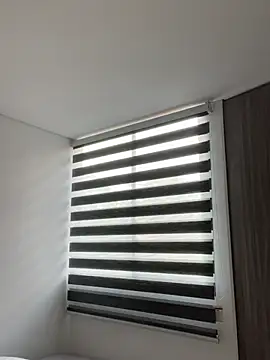 AmmyCollinsW online show from 13, 12, 2024