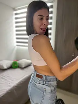 AmmyCollinsW online show from 17, 12, 2024