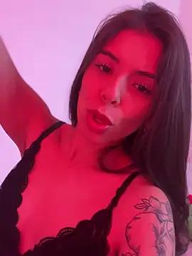 AmmyCollinsW online show from 13, 2, 2025