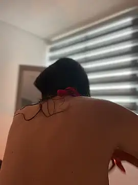 AmmyCollinsW online show from 14, 2, 2025