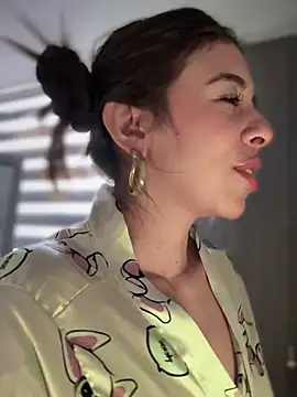 AmmyCollinsW online show from 21, 2, 2025