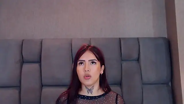 SophieWolkman online show from 11, 2, 2025