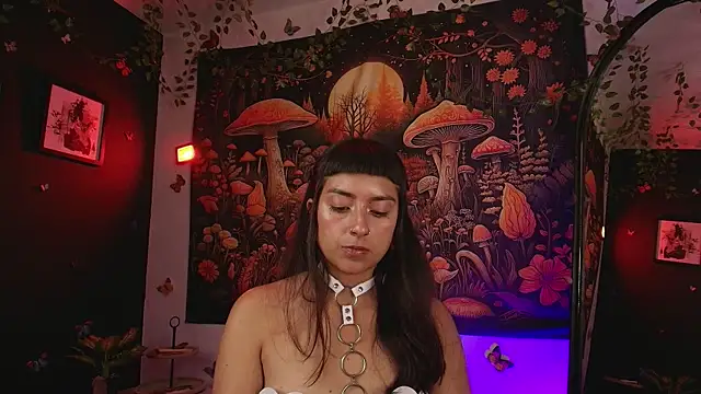 6Briela9  online show from 6, 5, 2026