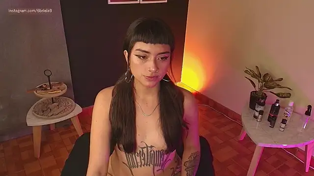6Briela9  online show from 6, 7, 2026