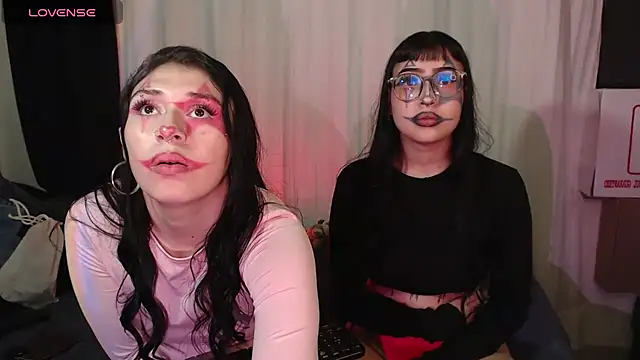 Snapshot of Cintya_Kros chatting on 24, 10, 2025 Cintya Kros online show from 24, 10, 2025