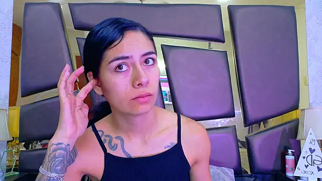 NicoleEsposito online show from 24, 4, 2026