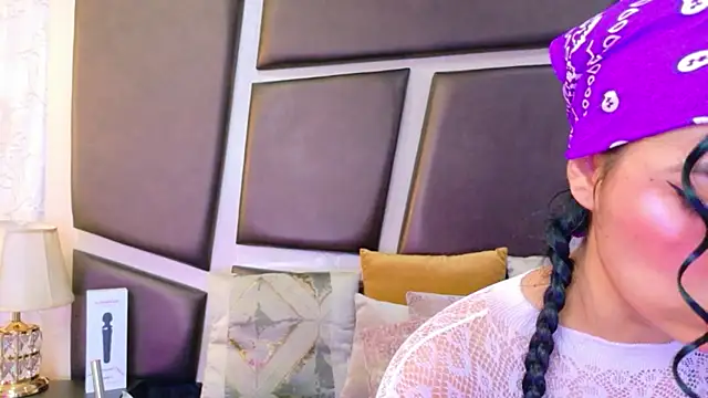 NicoleEsposito online show from 28, 7, 2026