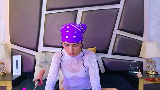 NicoleEsposito online show from 28, 7, 2026