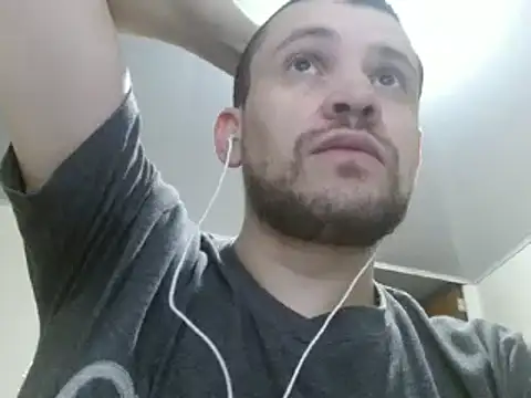 camiloking1720 online show from 26, 2, 2025