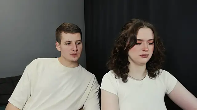 Pinku kitsune online show from 22, 2, 2025