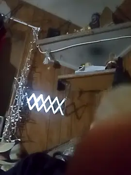 luke thighwalker2469 online show from 5, 2, 2025