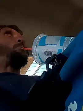 luke thighwalker2469 online show from 10, 2, 2025