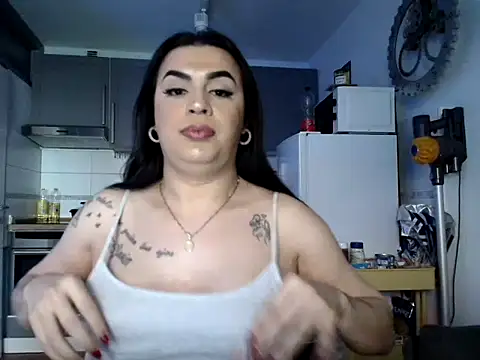 Snapshot of Dulce_hot_23_ chatting on 19, 5, 2026 Dulce hot 23 online show from 19, 5, 2026