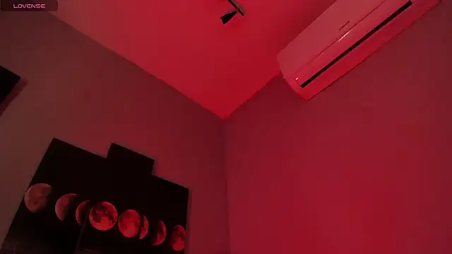 ALICEPOIXXXON online show from 18, 9, 2025