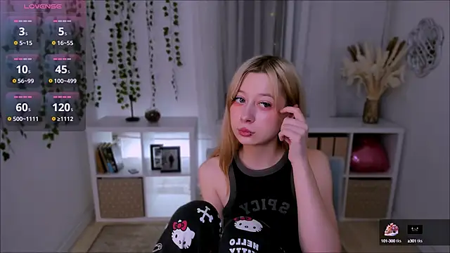 SaintGirl online show from 21, 2, 2025